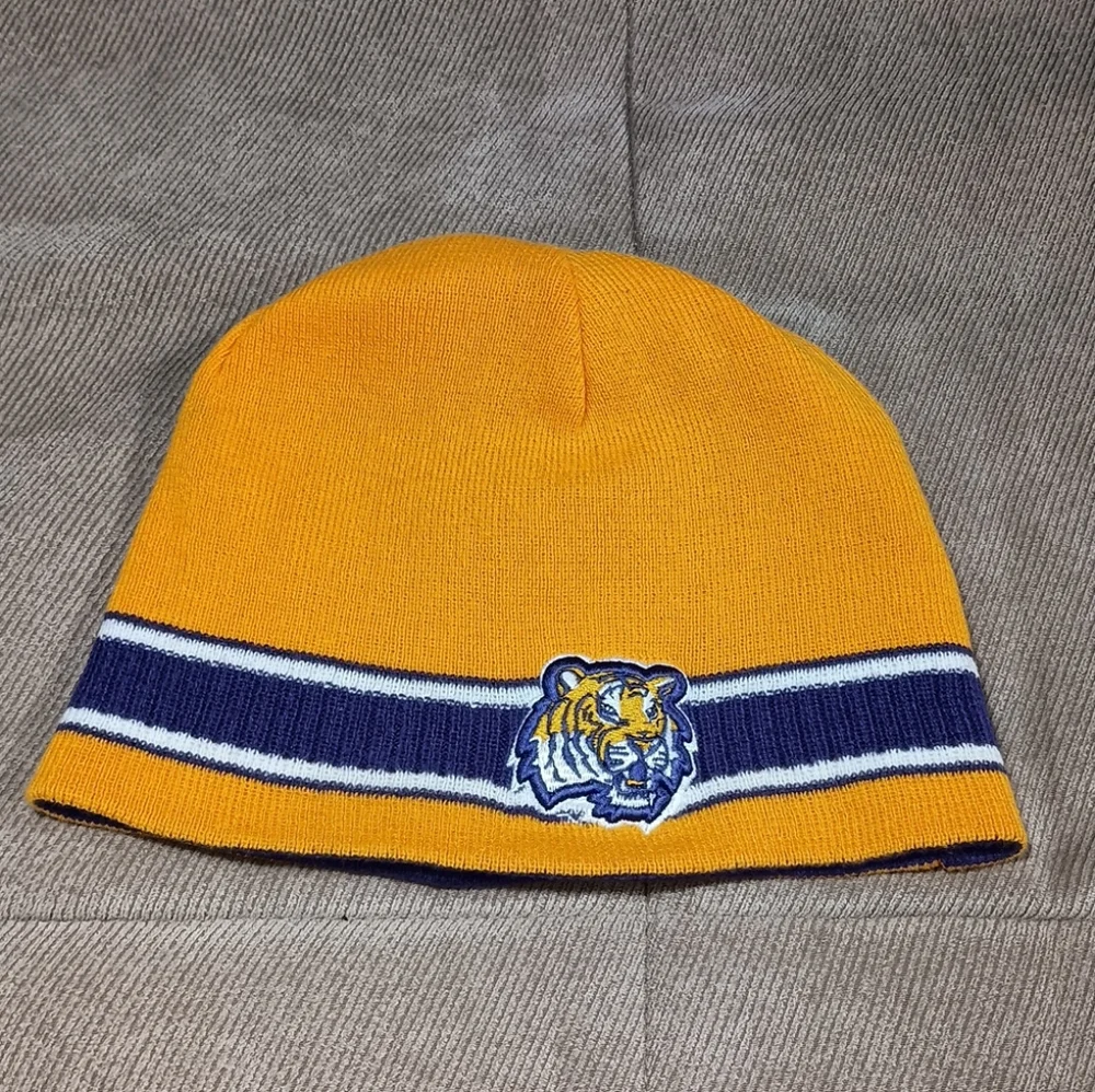 LSU Tigers Beanie Louisiana State Toboggan Ski Skull Cap Winter Snow Outdoor Hat
